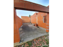 Maison en cours de construction, tavel