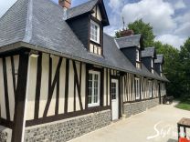 Normande rénovée et agrandie.