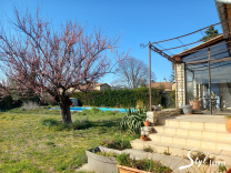 Belle villa familiale avec pisicne BAGNOLS SUR CEZE - 30