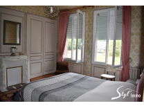 MAGNIFIQUE CONSTRUCTION DU XXe SIECLE
