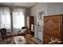 MAGNIFIQUE CONSTRUCTION DU XXe SIECLE