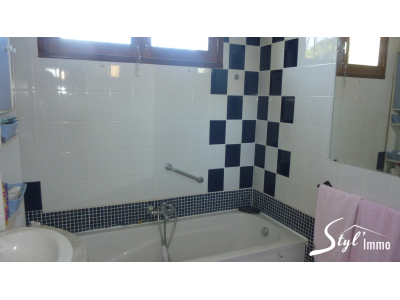 SPACIEUSE MAISON BAGNOLS SUR CEZE, Bagnols sur ceze