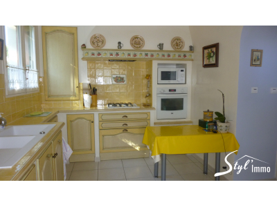 SPACIEUSE MAISON BAGNOLS SUR CEZE, Bagnols sur ceze