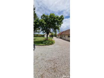 A VENDRE PROPRIETE A CARACTERE EQUESTRE SUPERFICIE 9 HA 30 A 00 CA