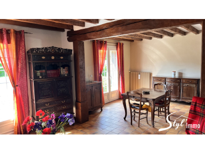 Maison Normande sur sous-sol avec 5 chambres!, La saussaye