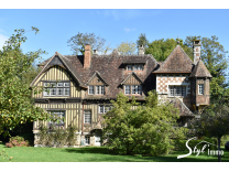 MAGNIFIQUE MANOIR NORMAND AU COEUR D'UN VILLAGE, Montfort sur risle