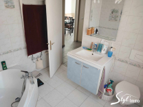 GRANDE VILLA FAMILIALE AVEC JARDIN -  CENTRE-VILLE BAGNOLS-SUR-CEZE 30