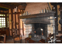 MAGNIFIQUE MANOIR NORMAND AU COEUR D'UN VILLAGE