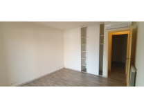APPARTEMENT AVEC GARAGE BAGNOLS SUR CEZE
