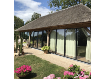 Propriété sur 8600m2 de jardin avec vue dégagée!