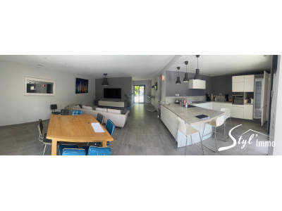 Maison contemporaine avec vue sur le Saint Julien et le Mont Ventoux, Buis les baronnies