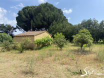 TRESQUES 30 GARD : Villa 5 chambres plus 2 grands garages sur terrain de 4689 m2
