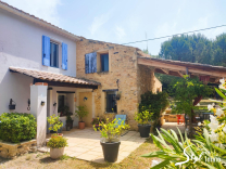 MAS DANS ENVIRONNEMENT EXCEPTIONNEL - BAGNOLS SUR CEZE 30