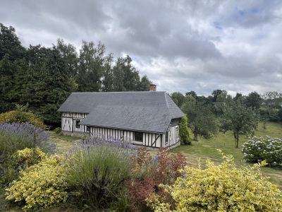Corps de Ferme avec VUE! et 4ha de prairie., Cormeilles
