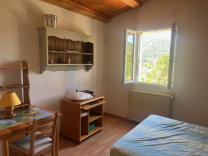 Maison en pierre avec vue imprenable
