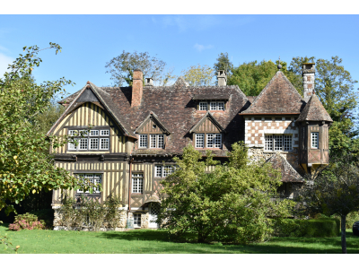 MAGNIFIQUE MANOIR NORMAND AU COEUR D'UN VILLAGE, Pont audemer