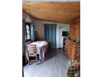 Maison (type chalet) de plain pied avec jardin!
