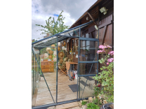 Maison (type chalet) de plain pied avec jardin!