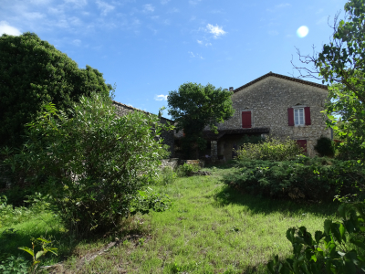 Mas de Village près d'Uzès, Uzes
