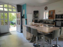 VENEJAN - GRANDE MAISON FAMILIALE, Venejan