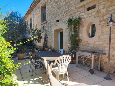 VENEJAN - GRANDE MAISON FAMILIALE, Venejan